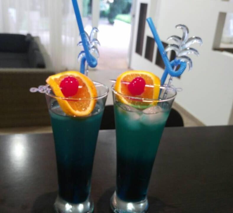 גולדן סנדס Glicinia Hotel מראה חיצוני תמונה