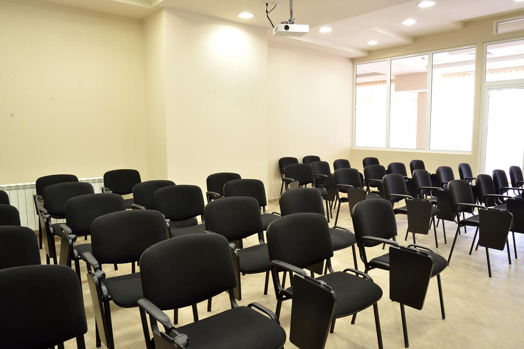 גולדן סנדס Glicinia Hotel מראה חיצוני תמונה