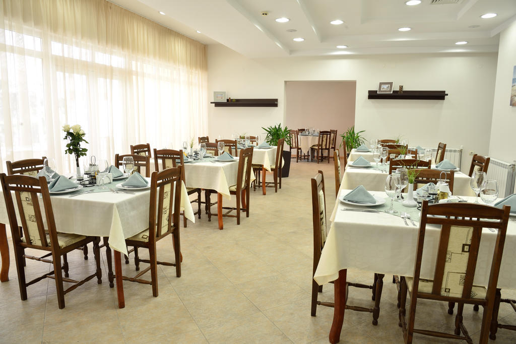 גולדן סנדס Glicinia Hotel מראה חיצוני תמונה