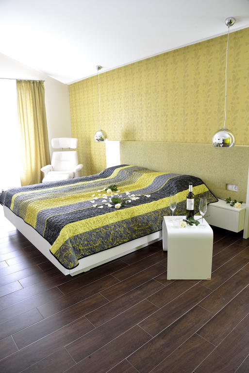 גולדן סנדס Glicinia Hotel חדר תמונה