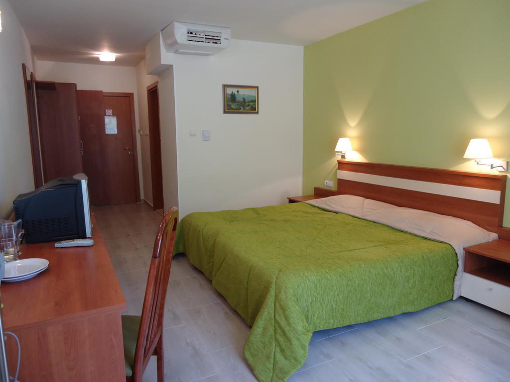 גולדן סנדס Glicinia Hotel חדר תמונה